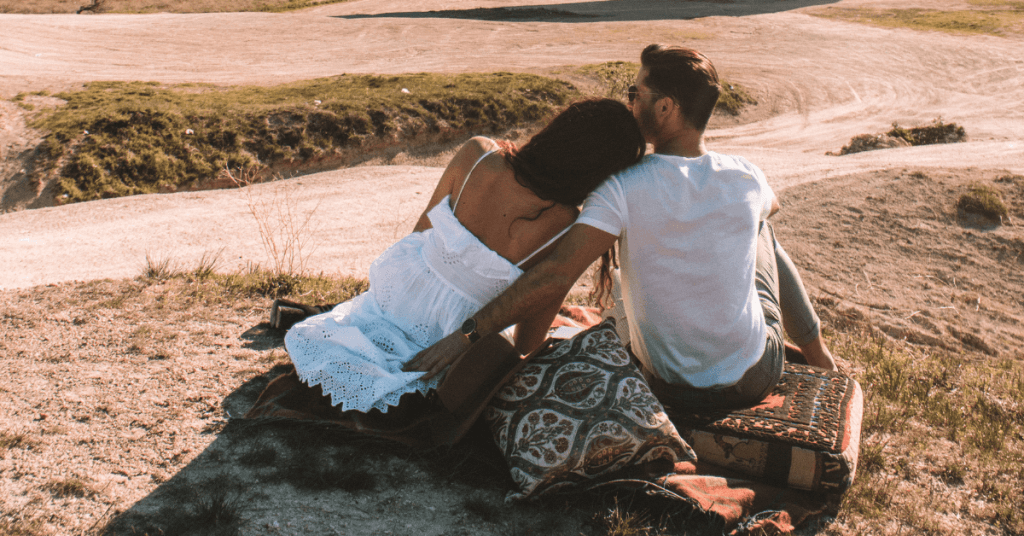 Anxious vs avoidant attachment